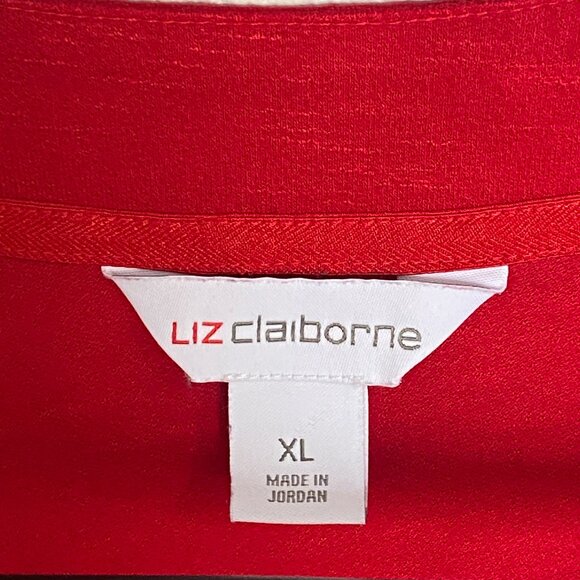 Women's V-neck Tee- XL - Picture 2 of 2